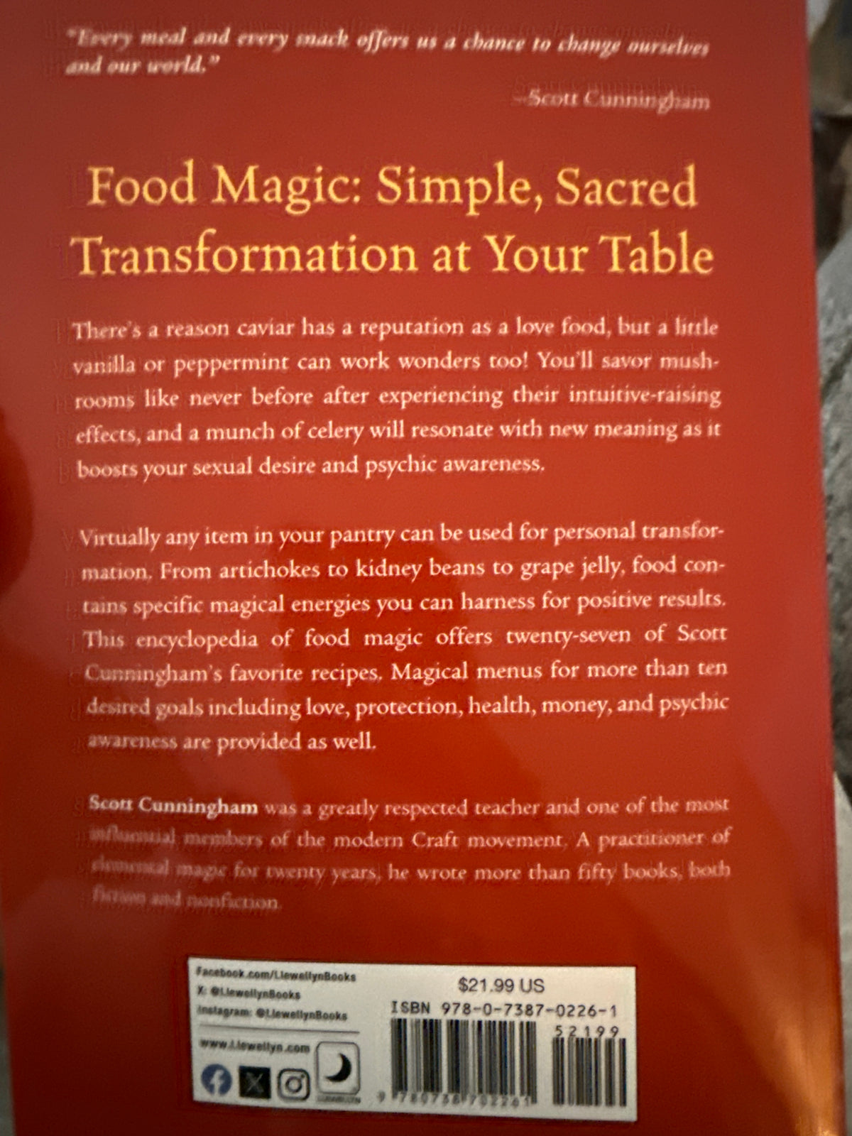 Cunninghams Encyclopedia of Wicca in the Kitchen