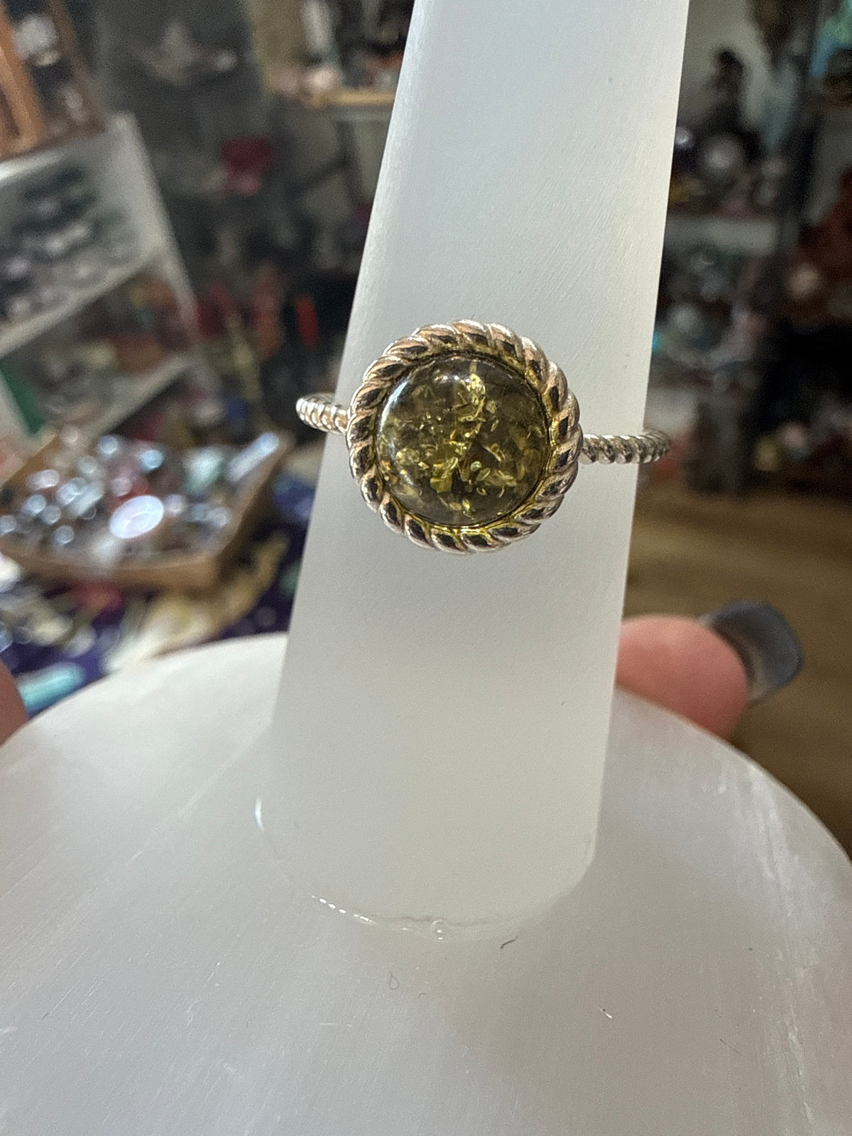 Green Amber size 9