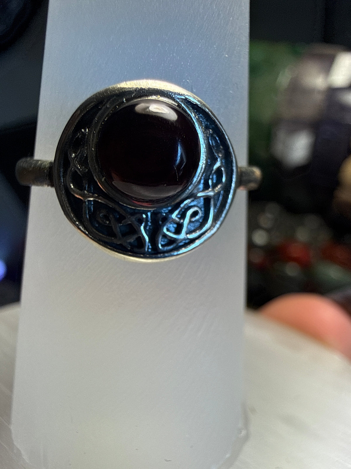 Celtic Cherry Amber size 9