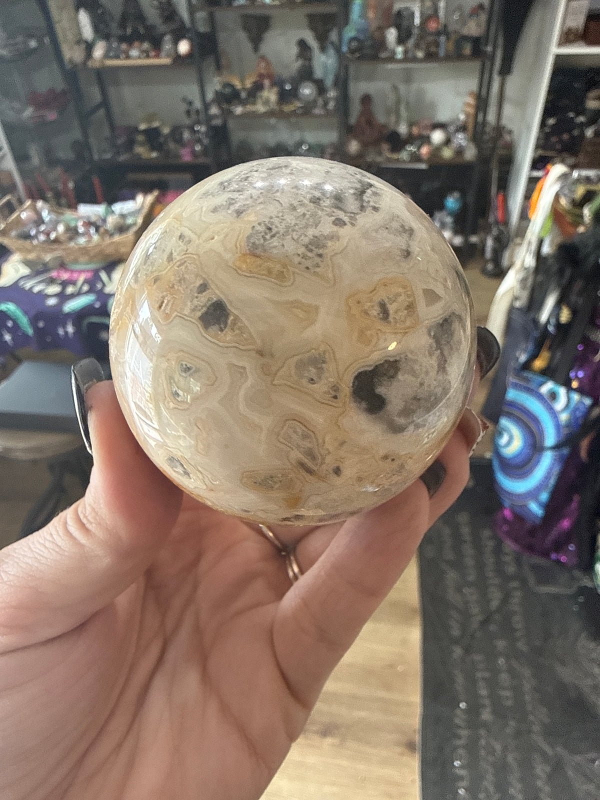 Crazy Lace Sphere