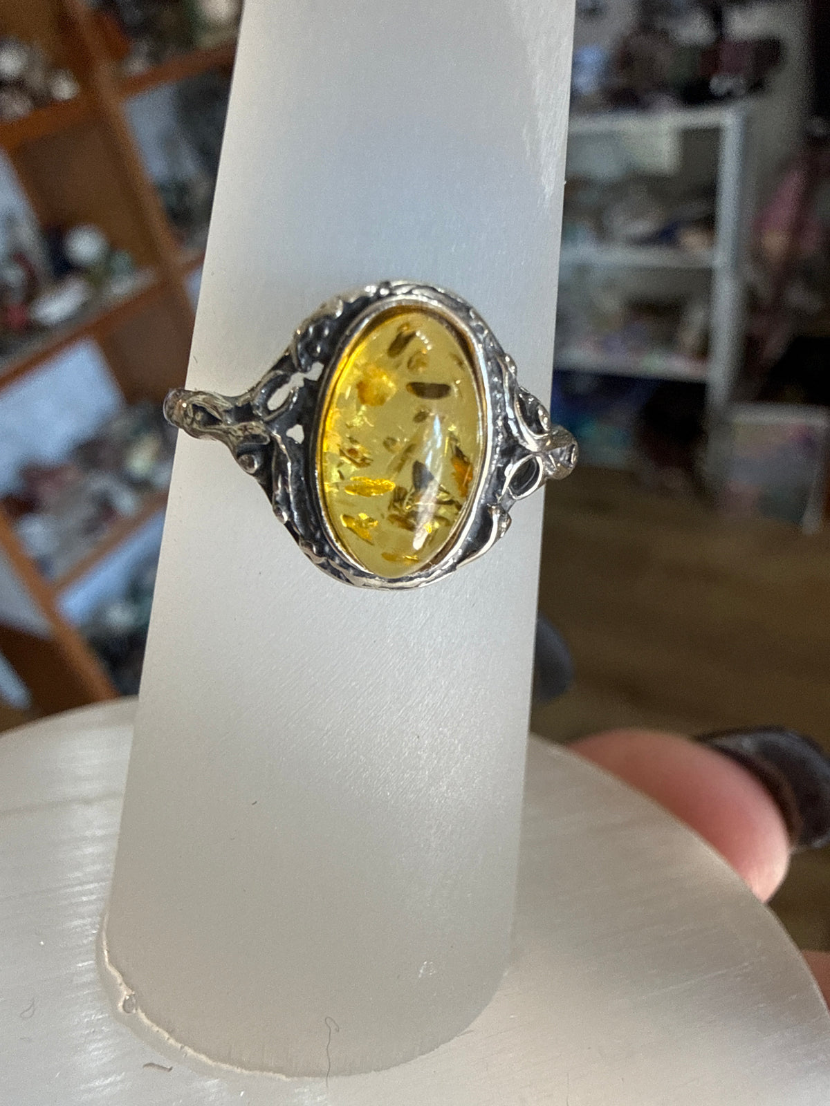 Citrine Amber size 8