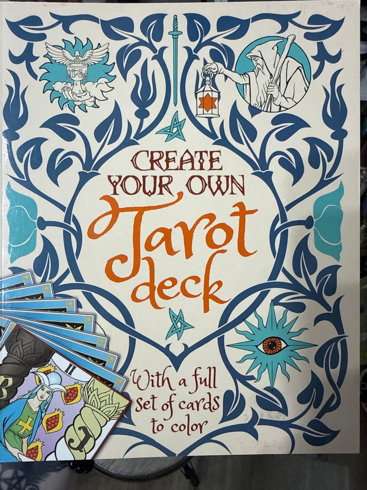 Create your own Tarot Deck