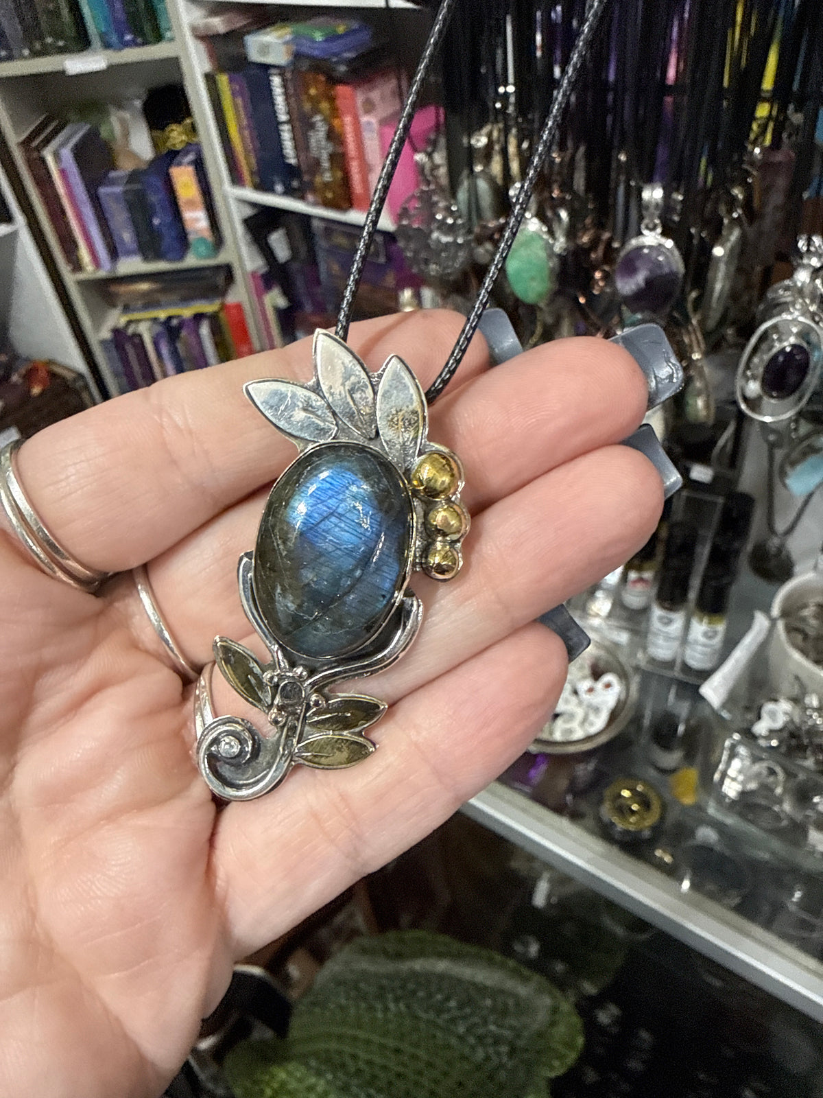 Labradorite Pendant