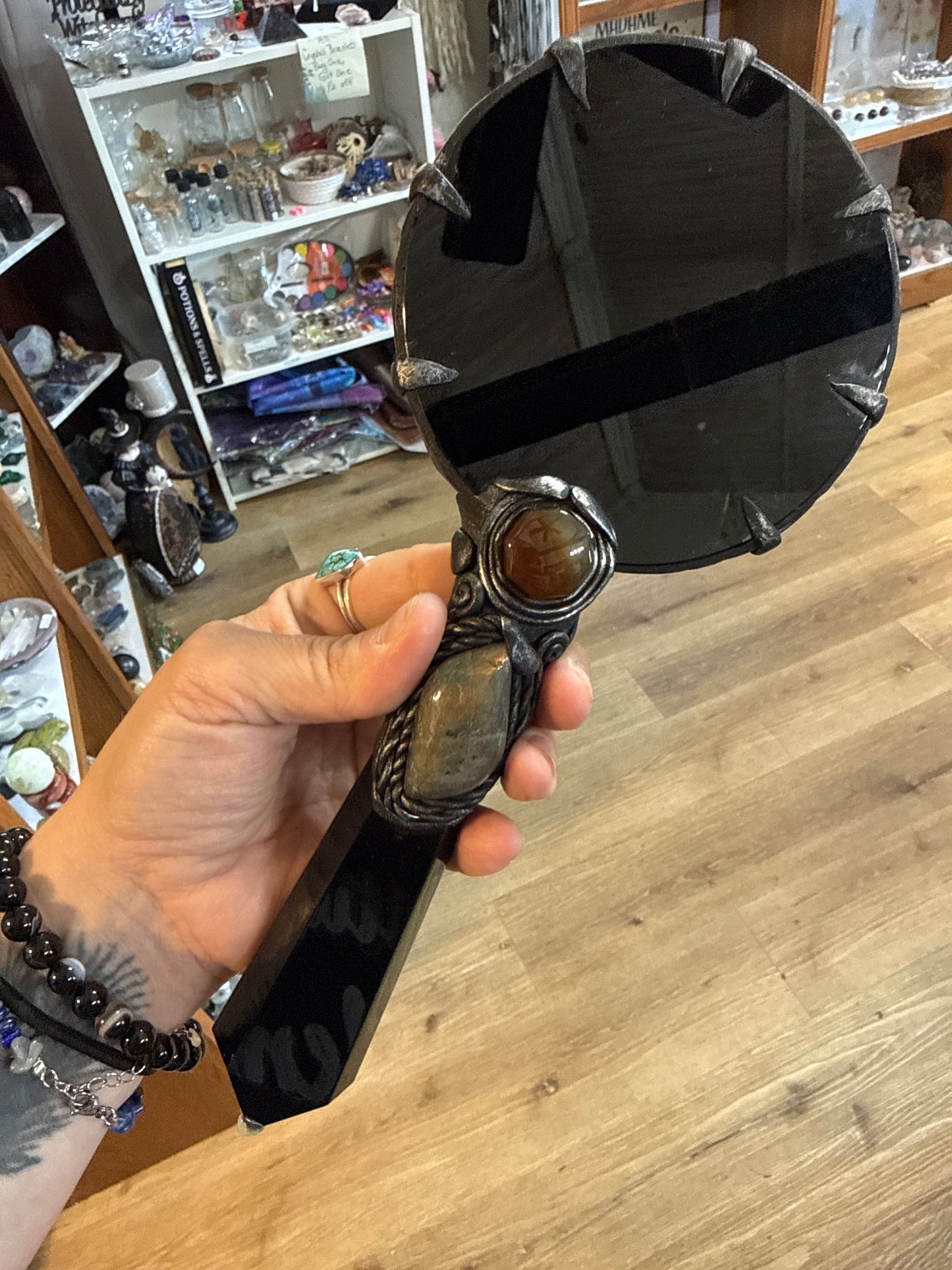 Obsidian Scrying Mirror